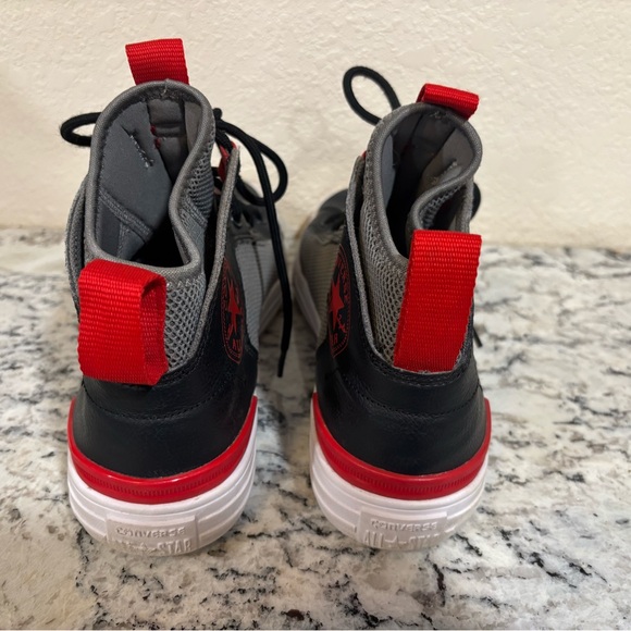 Converse Chuck Taylor Lightweight Mesh Ultra Mid High Top Black Red Men Sz 8 - Picture 6 of 16